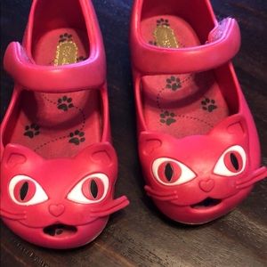 Mini Melissa pink cat shoes sz 6 Guc